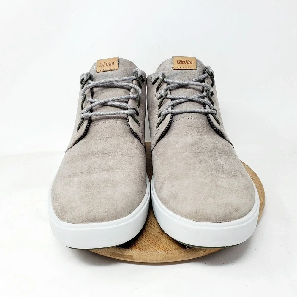 Olukai Nana Hele Boots Mens 9 Grey Nubuck Leather Classic Chukka Sneaker Shoes